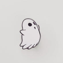 Load image into Gallery viewer, White Ghost Enamel Pin